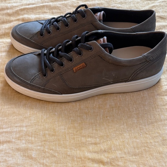 ECCO Men's Soft 7 Leather Sneaker - Picture 9 of 17